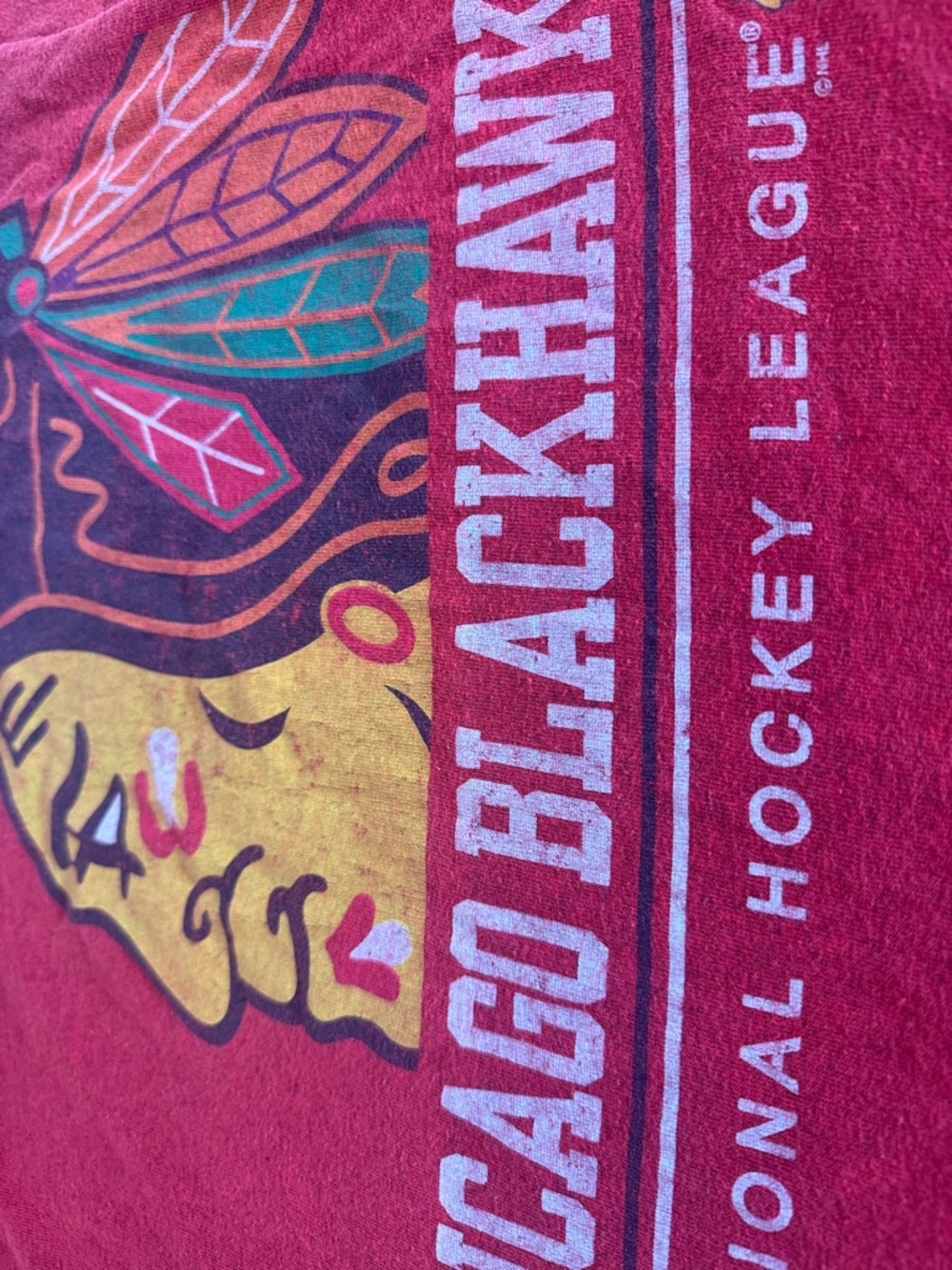Chicago Blackhawks Vintage Red Graphic Majestic T-shirt - Picture 2 of 3